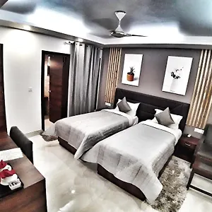 Guest house Airport Delhi Aerocity, 15 Mins Yashobhoomi, New Delhi