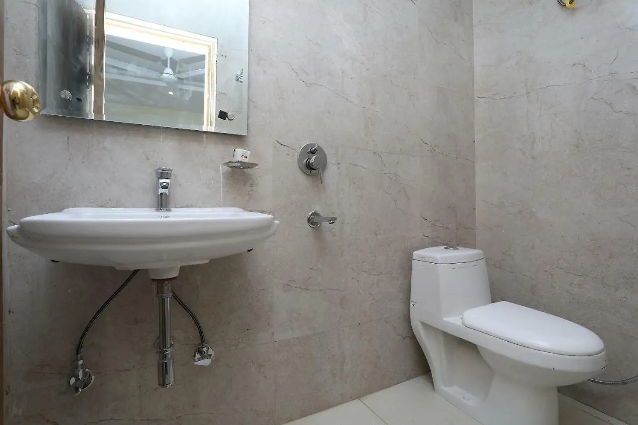Airport Hotel Ivy With Free Airport Transfr New Delhi