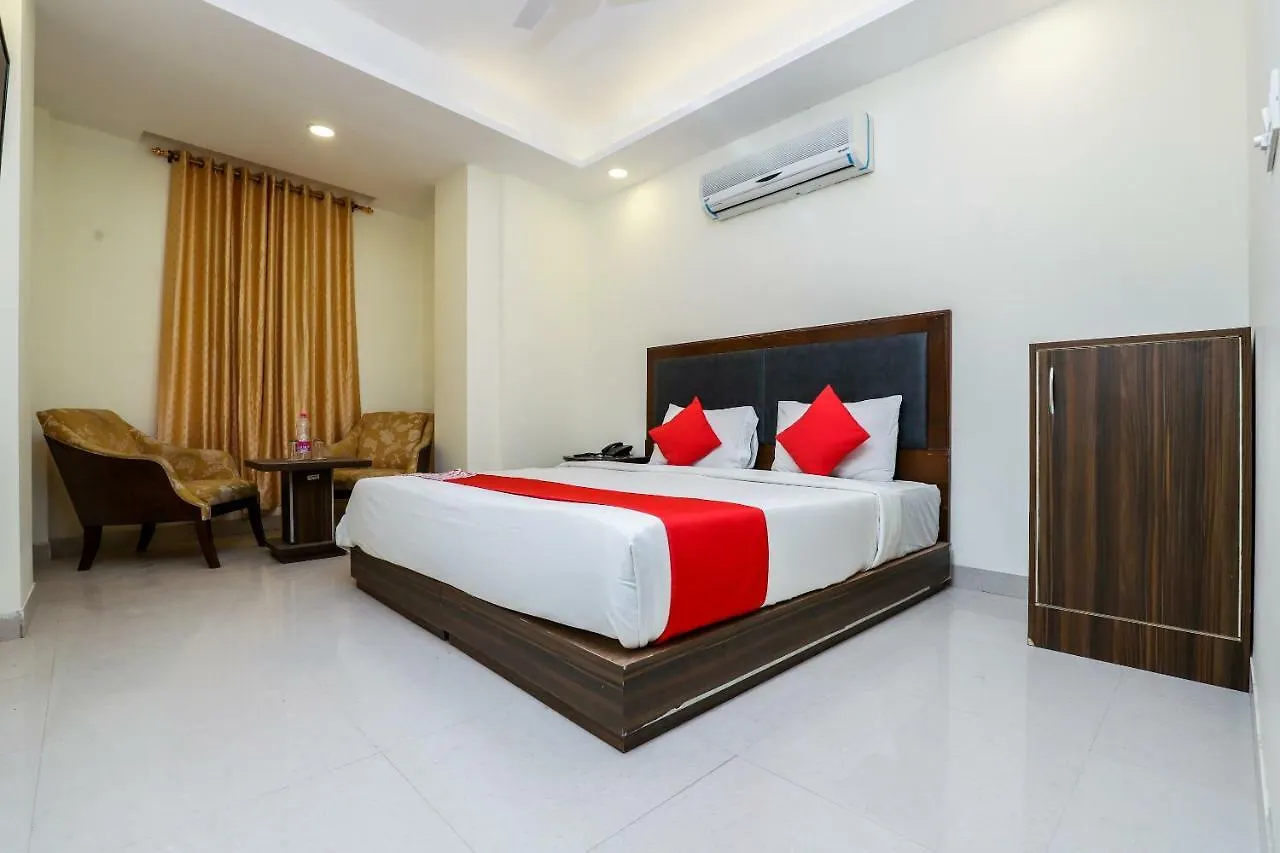 Airport Hotel Ivy With Free Airport Transfr New Delhi